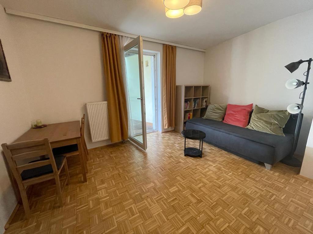 Zentrum&schöne Terasse Apartment